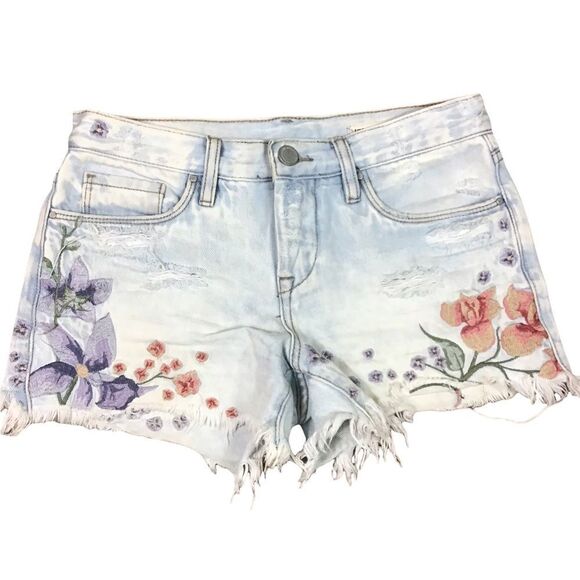 BlankNYC Light Wash Embroidered Hike Denim Shorts - Picture 1 of 9